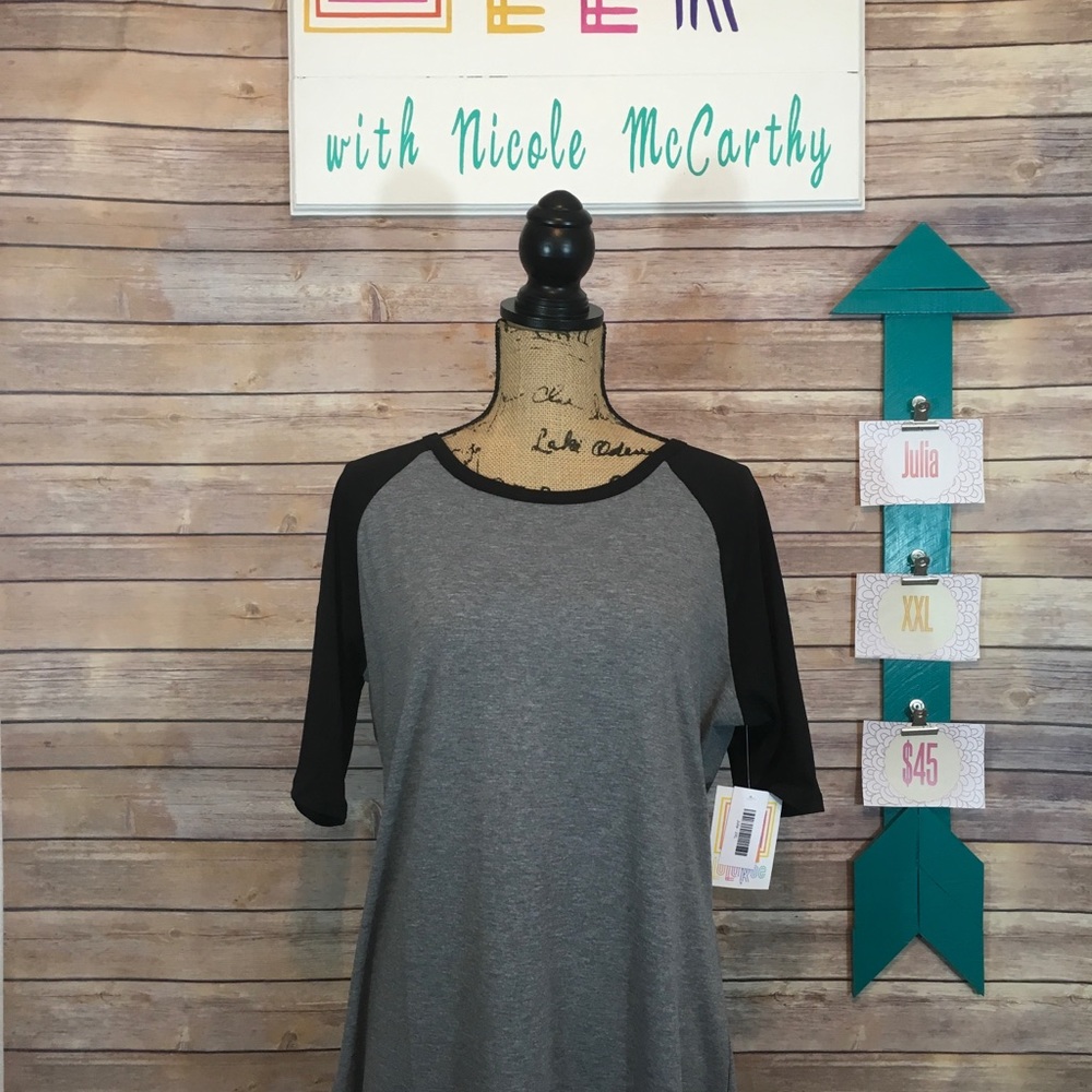 Julia Dresses - image 5